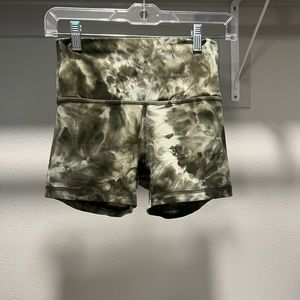 Lululemon Align Short 4 inch